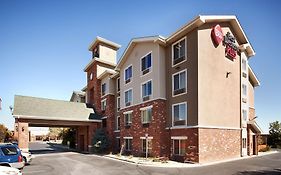 Best Western Plus Gateway Inn & Suites - Aurora